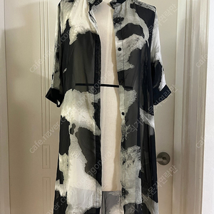 TUBE 시스루 A라인 블라우스 가운 남방