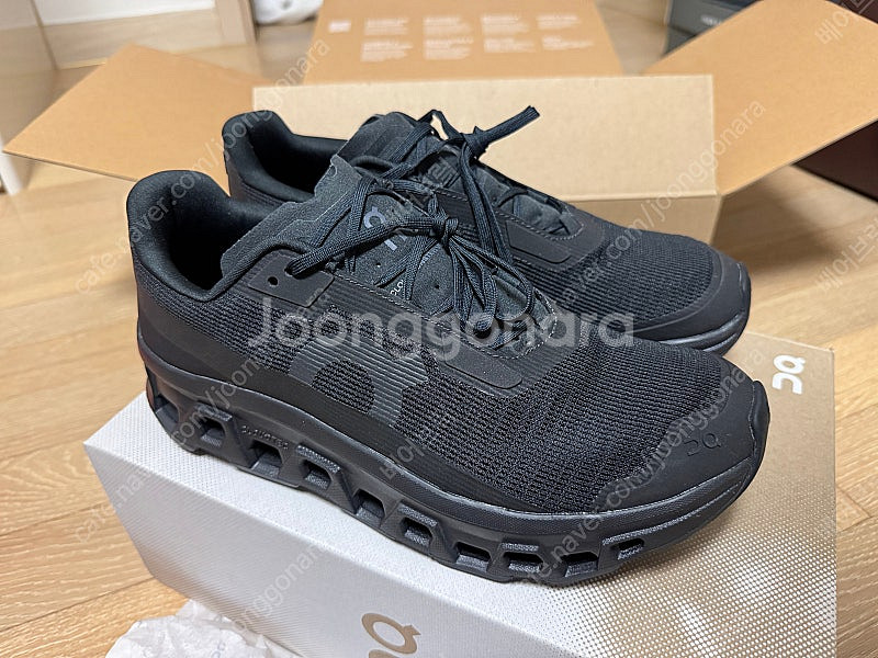 On 온 러닝 클라우드 몬스터 보이드 블랙 285--1