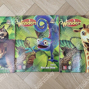 [가격네고가능]폴리 교재 원더스 Wonders Rising and Sunshine (Unit 1~3, Text book, CD 포함)