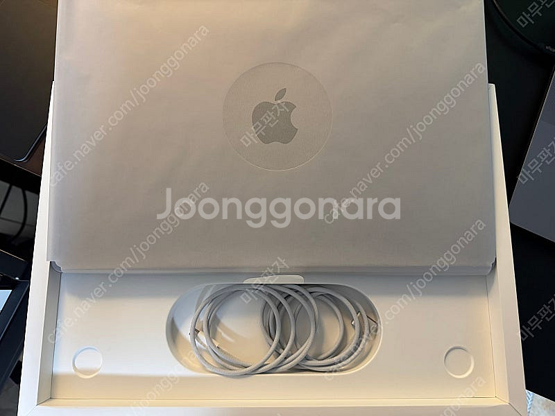 맥북 m1 max 64gb 4tb (16인치)--0