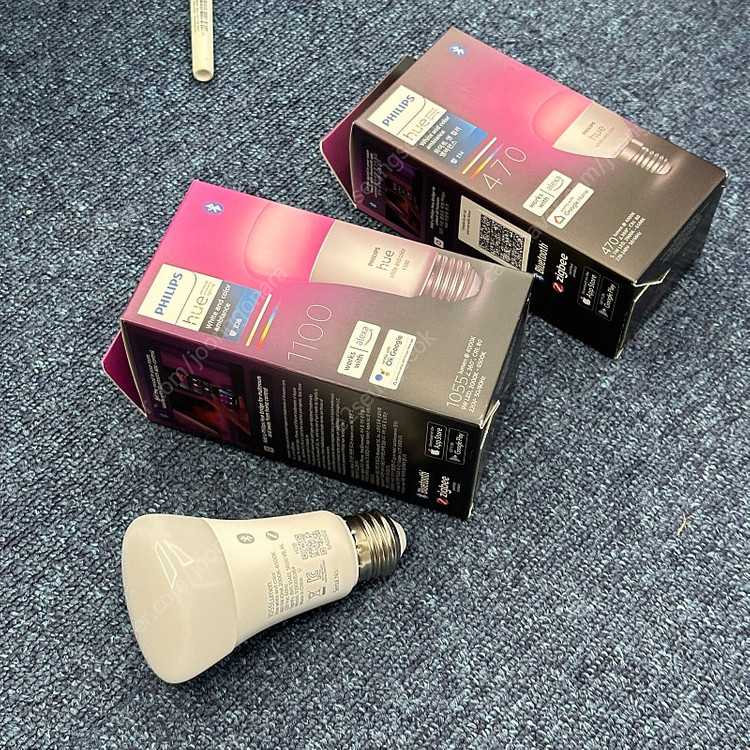 필립스 휴 E14 스마트 전구 (러스터) 이미지