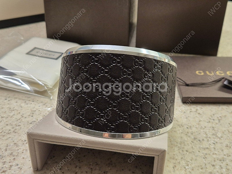 Gucci(구찌) YC210008 GG 로고 탁상시계--5