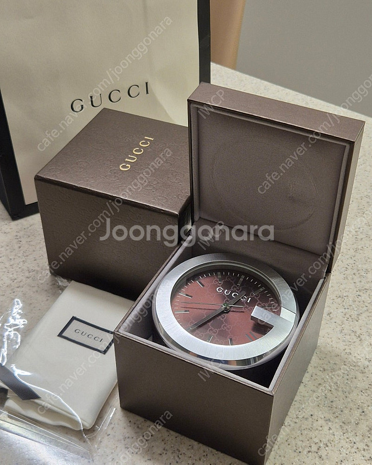 Gucci(구찌) YC210008 GG 로고 탁상시계--7