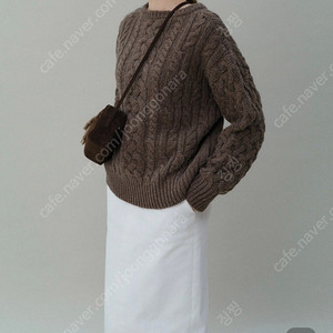 아우브아워 니트 (scot cable sweater)