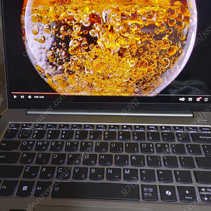 레노버 아이디어패드 슬림5 14AHP9 8845HS, 16G, 780M OLED 노트북 팝니다.