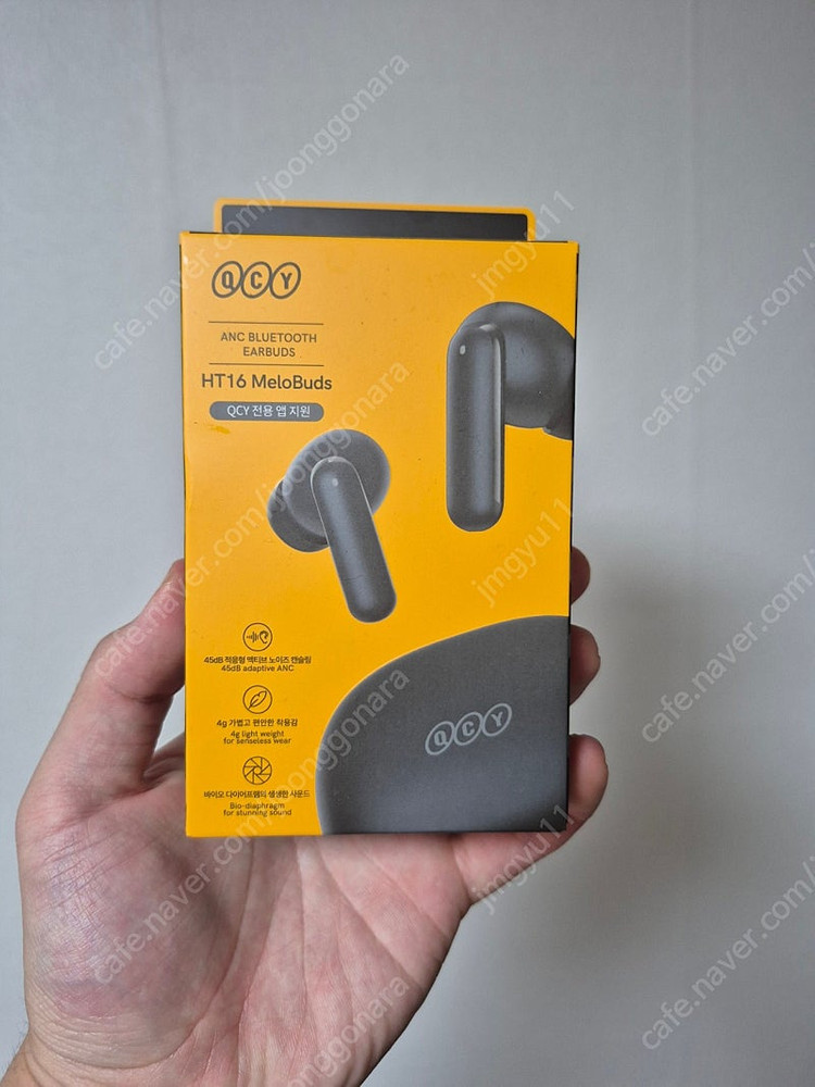 QCYHT16 멜로버즈 무선 이어폰팝니다.--0