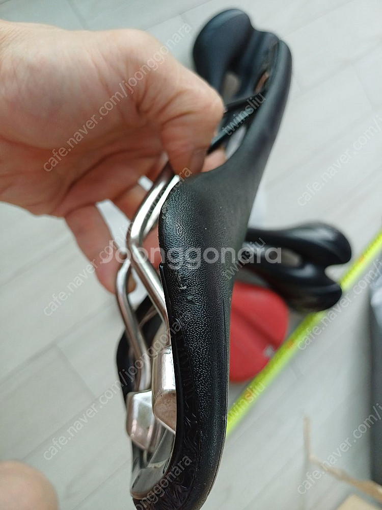 안장 스페셜라이즈드 페놈 익스퍼트 티탄레일--4