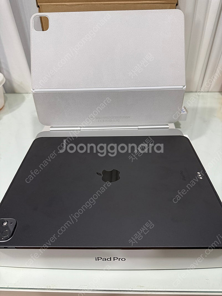 아이패드 프로 13인치 7세대M4 셀룰러 512GB 상태S+급 애케플 매직키보드 펜슬 풀세트 판매 합니다 급처중--1