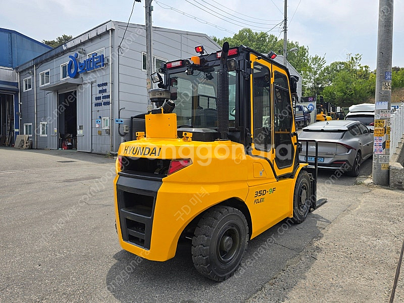 [준신차급] 현대 FOREX 35D-9F 3단마스트+풀옵션 컨테이너 전용 장비--4