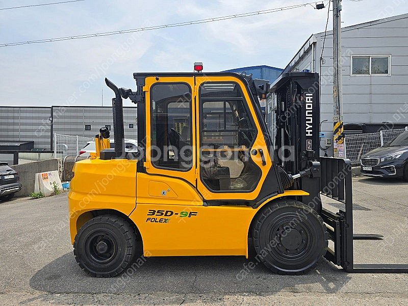 [준신차급] 현대 FOREX 35D-9F 3단마스트+풀옵션 컨테이너 전용 장비--5