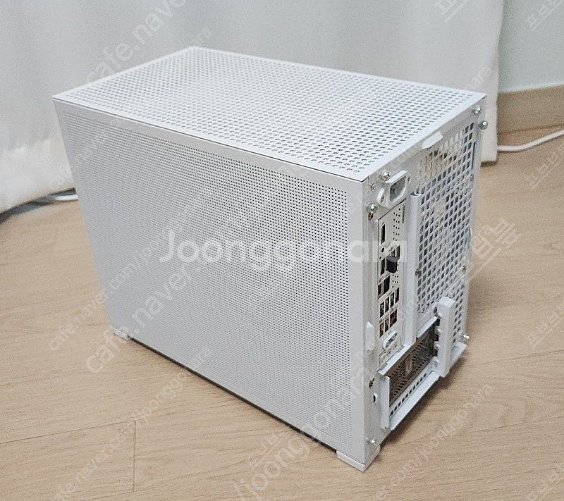 9800x3d, 5080 미니타워 화이트--2