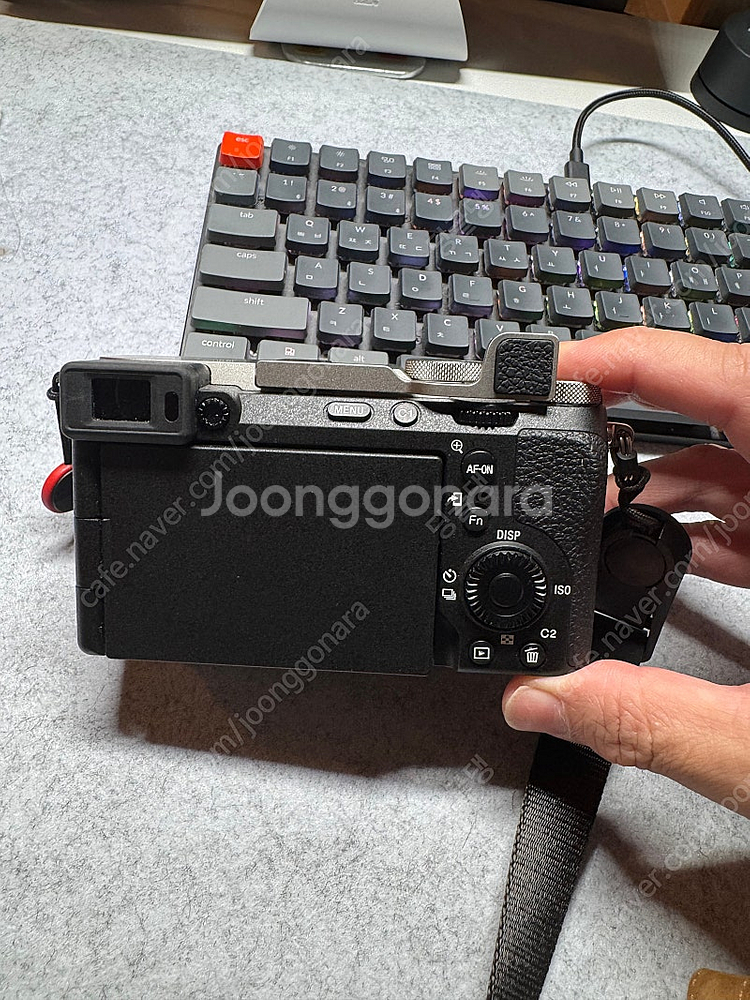 A7c2 20-70G F4--2