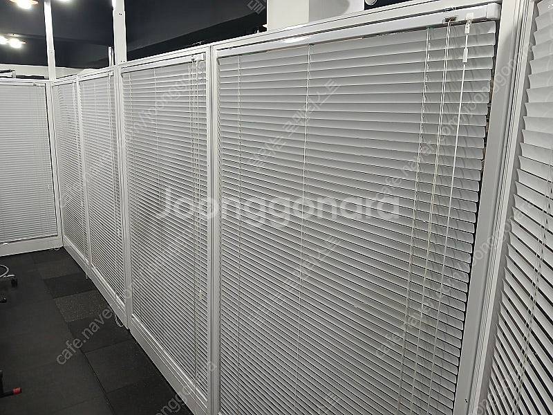 고급 강화유리 파티션 판매합니다--5