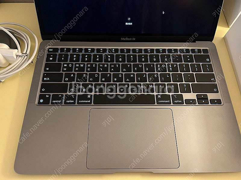 맥북에어 M1 RAM8GB 256GB 스페이스그레이 판...--1