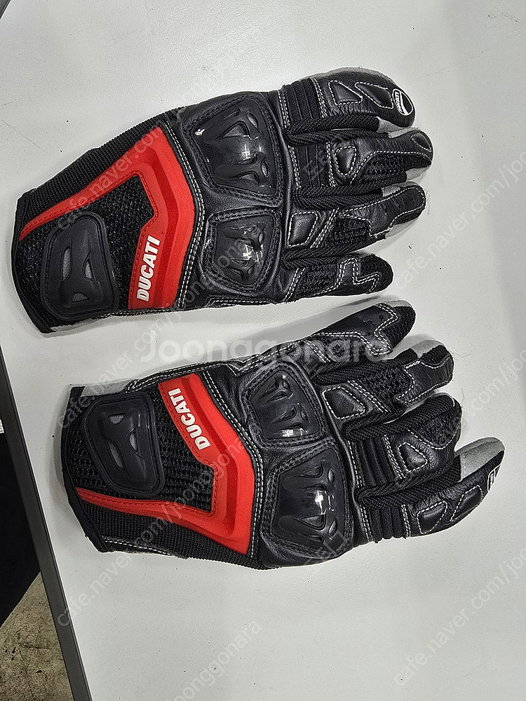 바이크용품 두카티 글러브 숏사이즈 유로8사이즈(m)--0