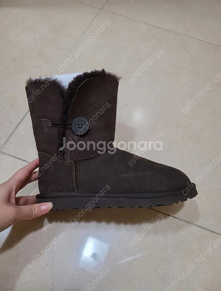 UGG 어그부츠 초코브라운 250--0