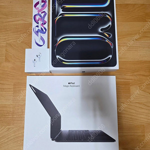 아이패드 프로 13인치 M4, 셀룰러, 1TB, 애케플, 매직키보드, 애플펜슬 풀박스 팝니다.