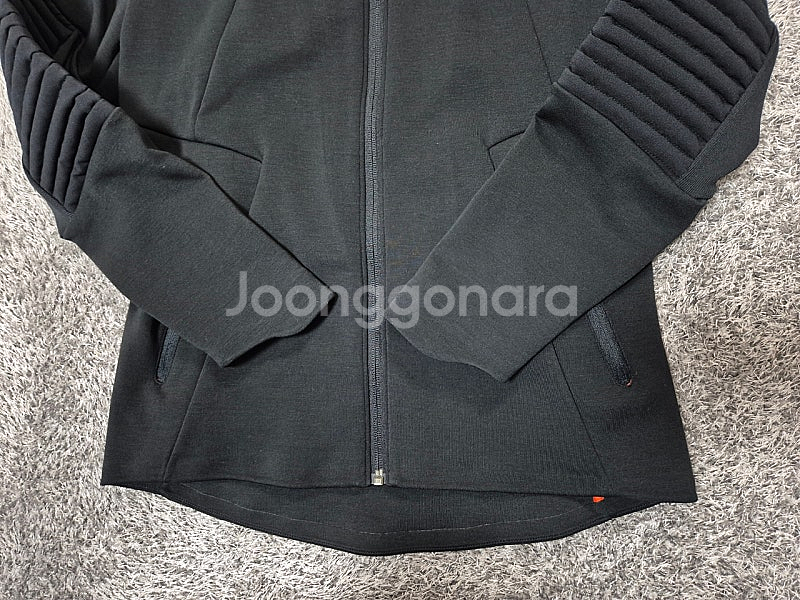 언더아머 여성 콜드기어 트랙 자켓 M--3