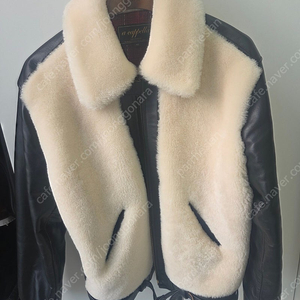 아카펠라클로딩 그레즐리 42사이즈 (105-108)