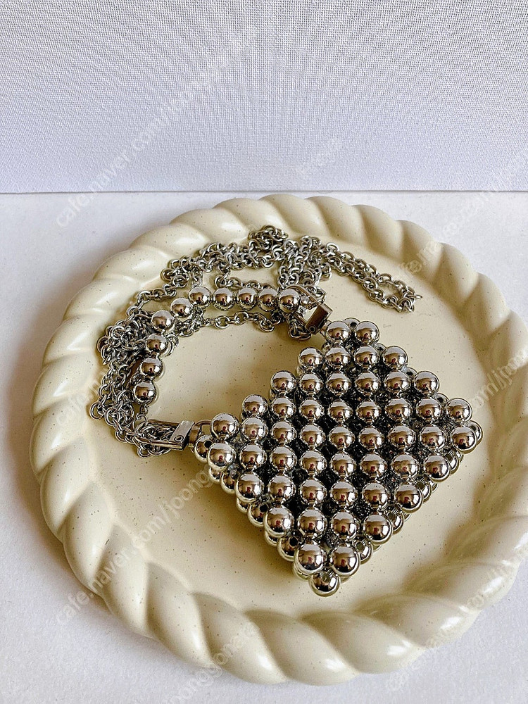 (새상품) 비즈 미니 체인크로스백(택포)--2