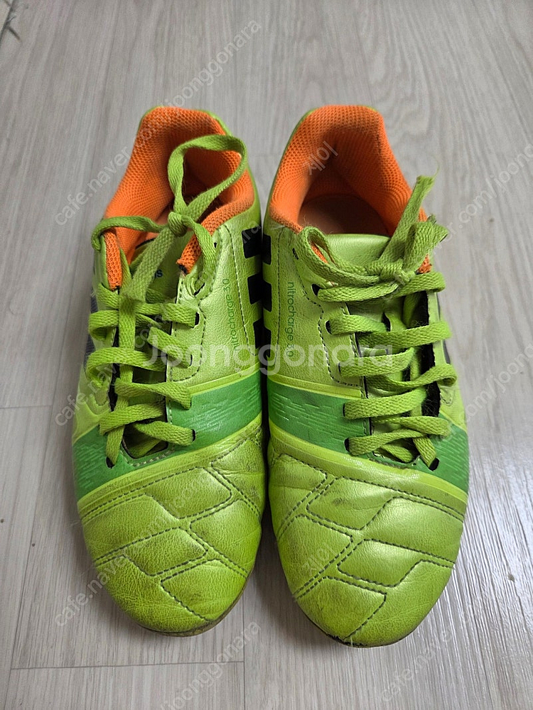 아디다스 풋살화 축구화 215,230 일괄 판매합니다.--0