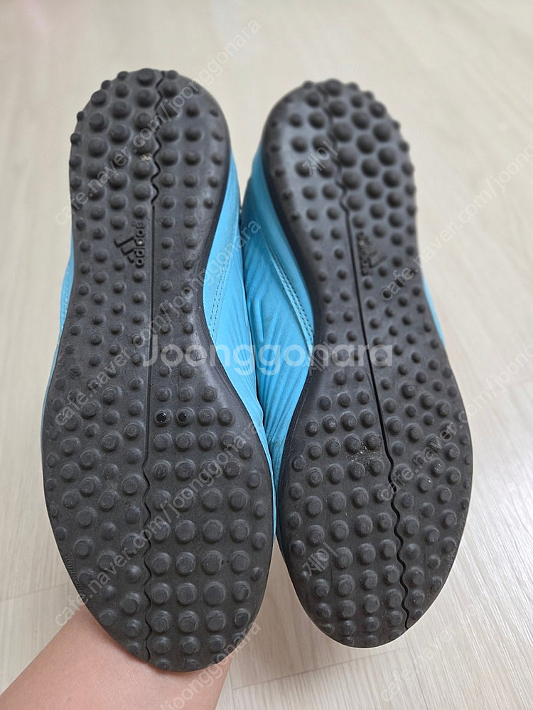 아디다스 풋살화 축구화 215,230 일괄 판매합니다.--4