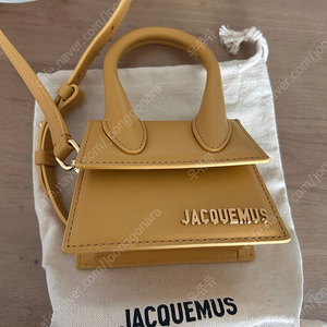 자크뮈스 미니 르 치키토 숄더백 - 다크 옐로우