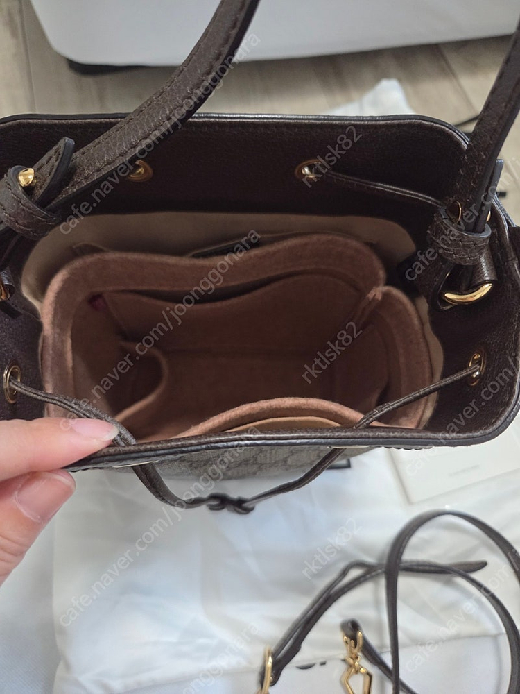 구찌 오디피아 스몰 버킷백 이미지