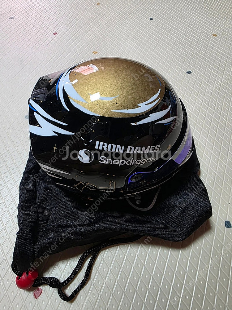 벨 F1 도리안 핀 미니헬멧--3