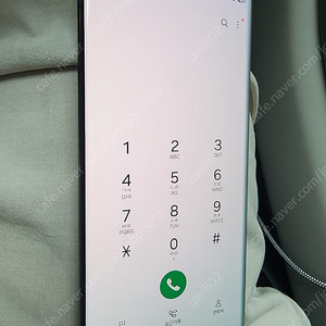 S22 울트라 블랙 정상해지 하단쪽 녹색작은점 매우 희미한 잔상 거의티안남 직거래 : 경기 광명 소하동 일반택배 : 4800원추가 GS반값택배시 : 2800원추가 편하게 문