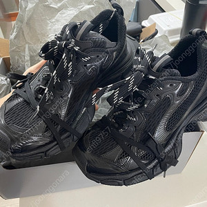 (새상품)발렌시아가 3XL 블랙 39사이즈