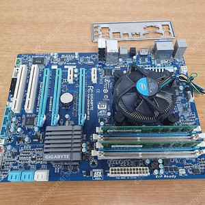 i5-2500 CPU 및 메인보드 기가바이트
