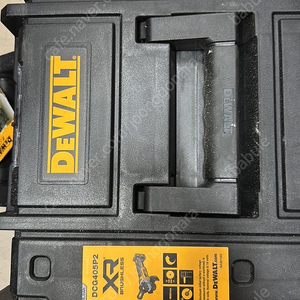 새상품 디월트 충전그라인더 풀세트