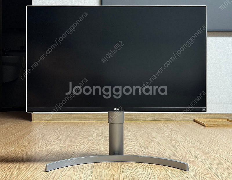 LG 27인치 4K UHD 모니터 (USB-C케이블 하...--0