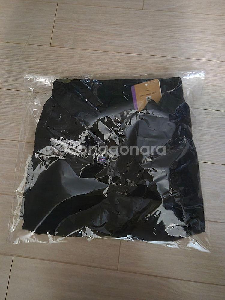 쿨거래시 7만택포! 정가 158,000원 미착용 새제품 정품 파타고니아 반바지 블랙--1