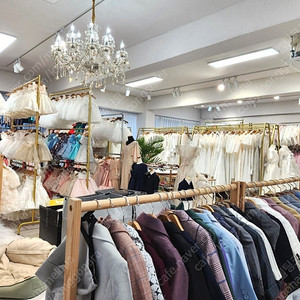 돌드레스,돌수트,성인드레스,혼주한복,예식한복등 집기일괄.의상대여점 창업 생각있으신분