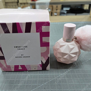 아리아나 그란데 스위트라이크캔디 30미리 거의 새제품 택포 28000 이미지