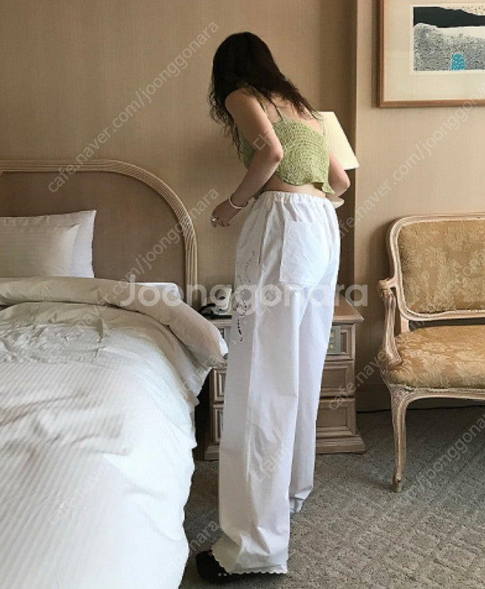 마크들리 딥뮤즈 조이드비비에 미닝아웃 모어댄예스터데이 ...--9
