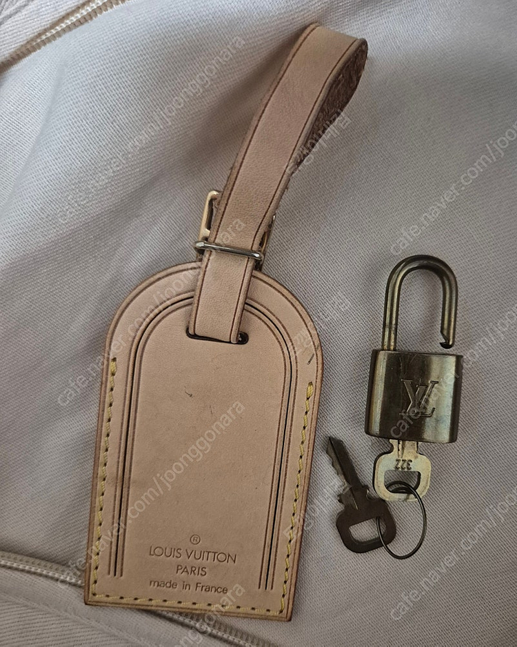 정품 루이비통 캐리어 여행가방 이미지