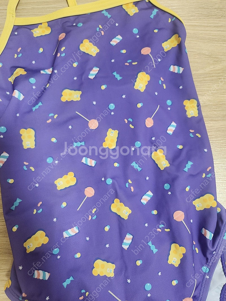 Swim Balli 여성 수영복 M 사이즈--1