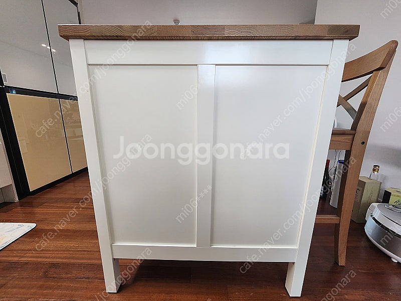이케아 토른비켄 아일랜드식탁및 잉올프바스툴--1