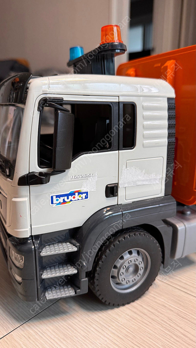 브루더 청소차 쓰레기차 팔아요~!!--0