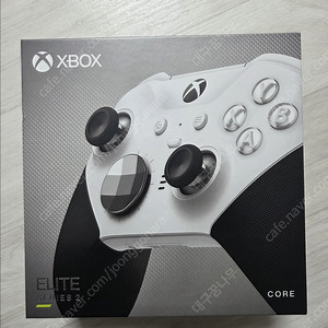 X-BOX 엘리트 무선 컨트롤러 2세대 화이트 (미사용) 판매합니다.