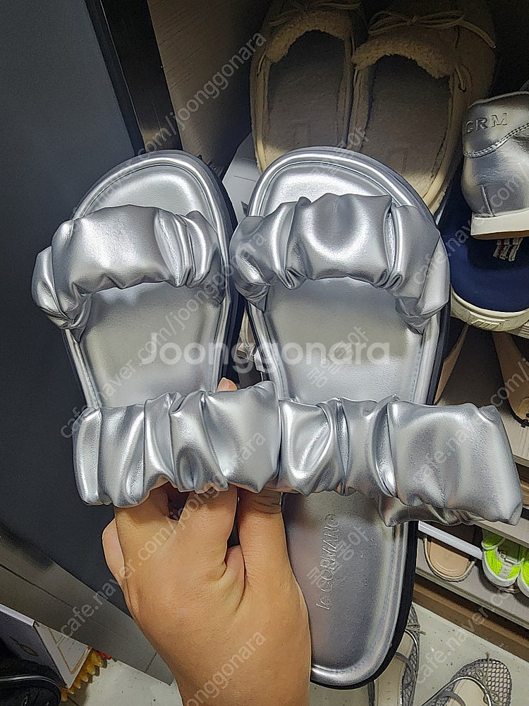 르꼬르망 맨발슬리퍼 245 실버 (키즈샌들130 실버)--0