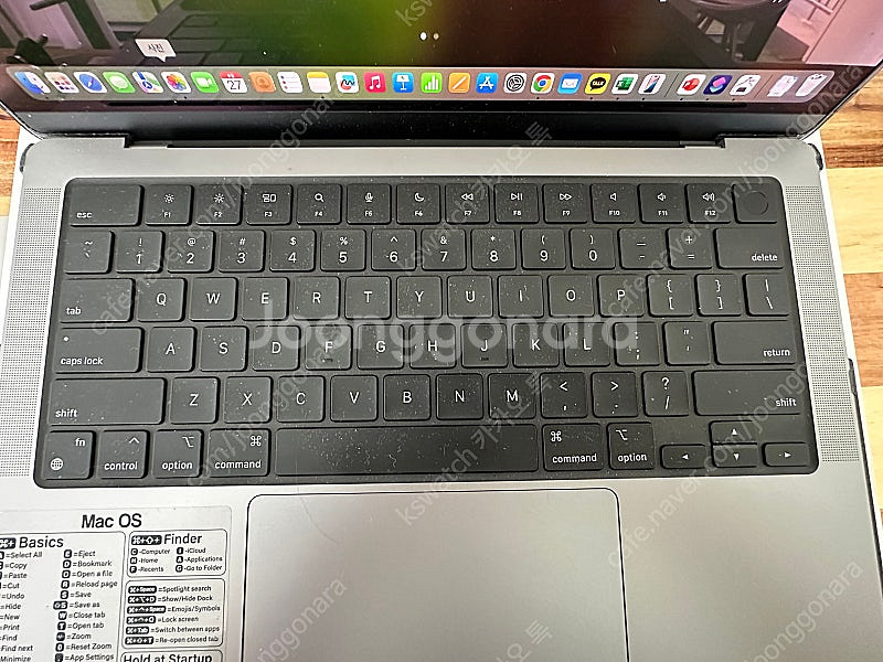 MacBook Pro 14 M3스페이스--1