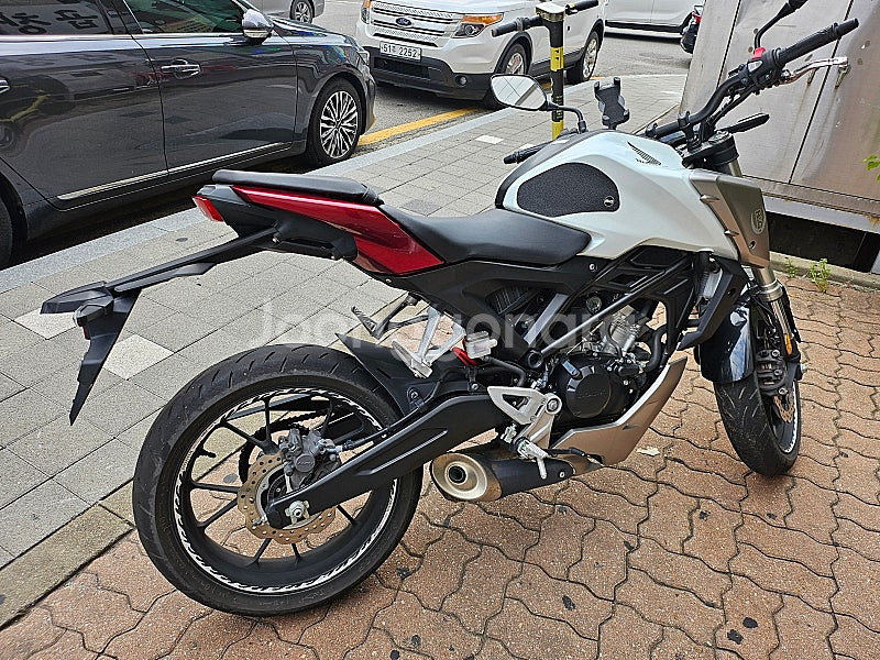 혼다 CB125R 2020년식 (10,290km)--5