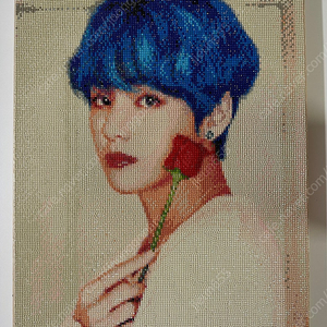 BTS 뷔 보석십자수 완성본