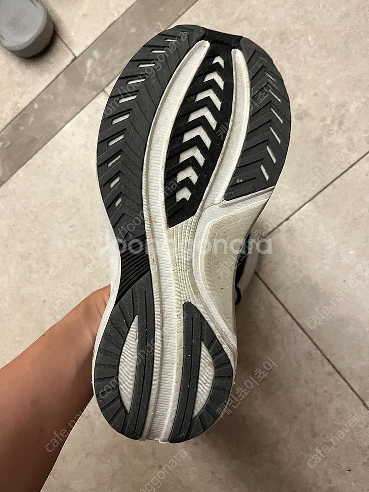 써코니 Saucony 템퍼스 Tempus 남자 270 와이드--4