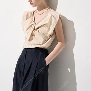 마인 CODE MINE 글로시 노트 드레이프 탑 66 size