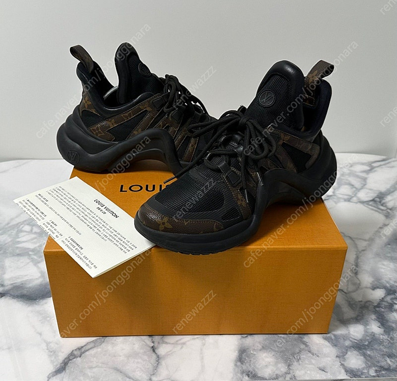 [265] 루이비통 모노그램 아치라이트 남성 스니커즈 이미지